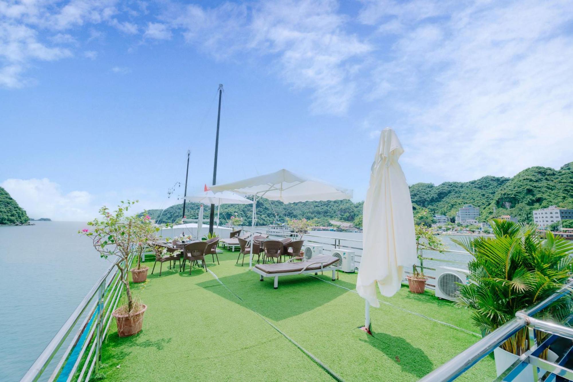 Venezia Boutique Cruises - Catba Island Hotel Chan Chau ภายนอก รูปภาพ