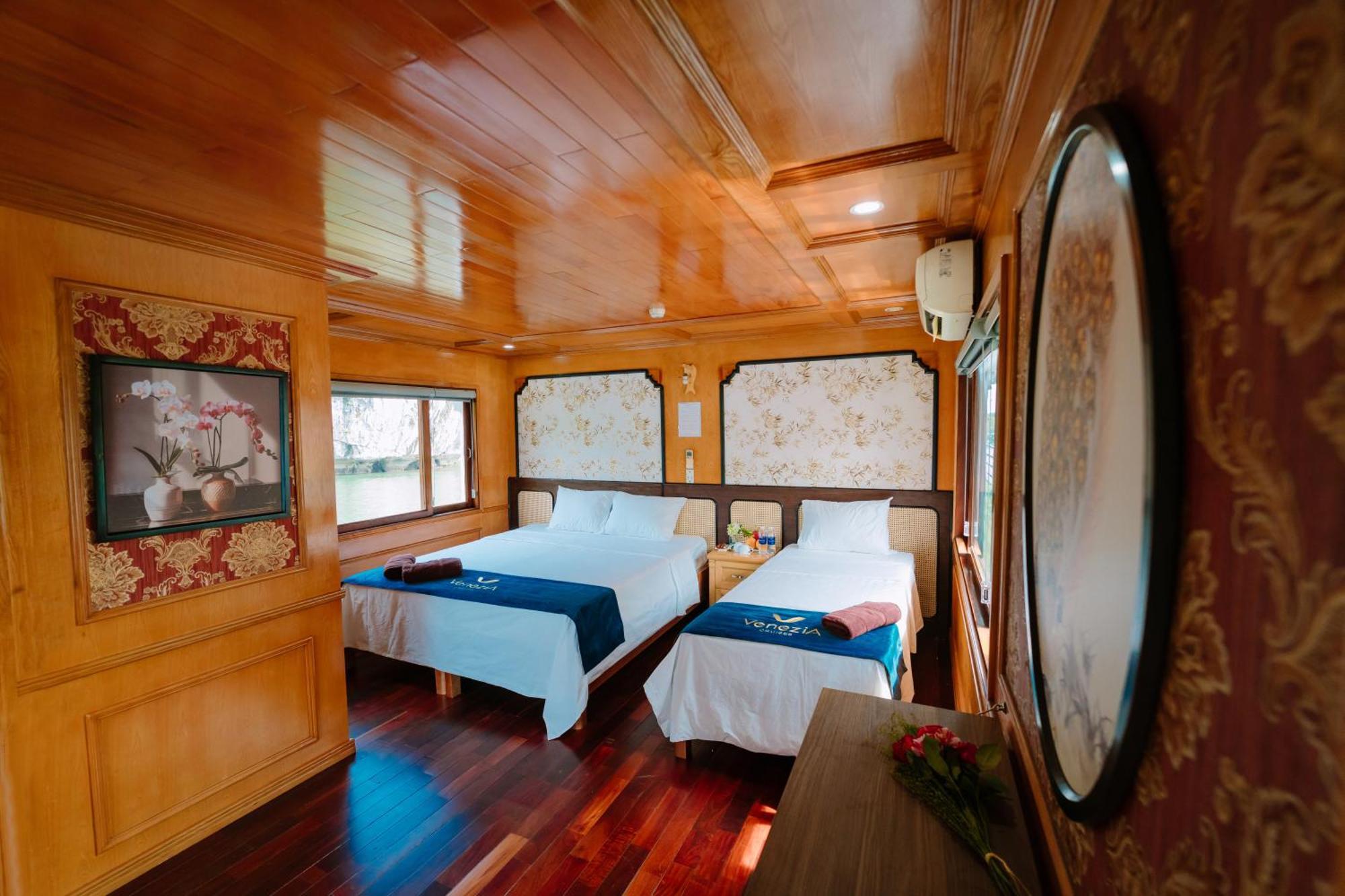 Venezia Boutique Cruises - Catba Island Hotel Chan Chau ภายนอก รูปภาพ
