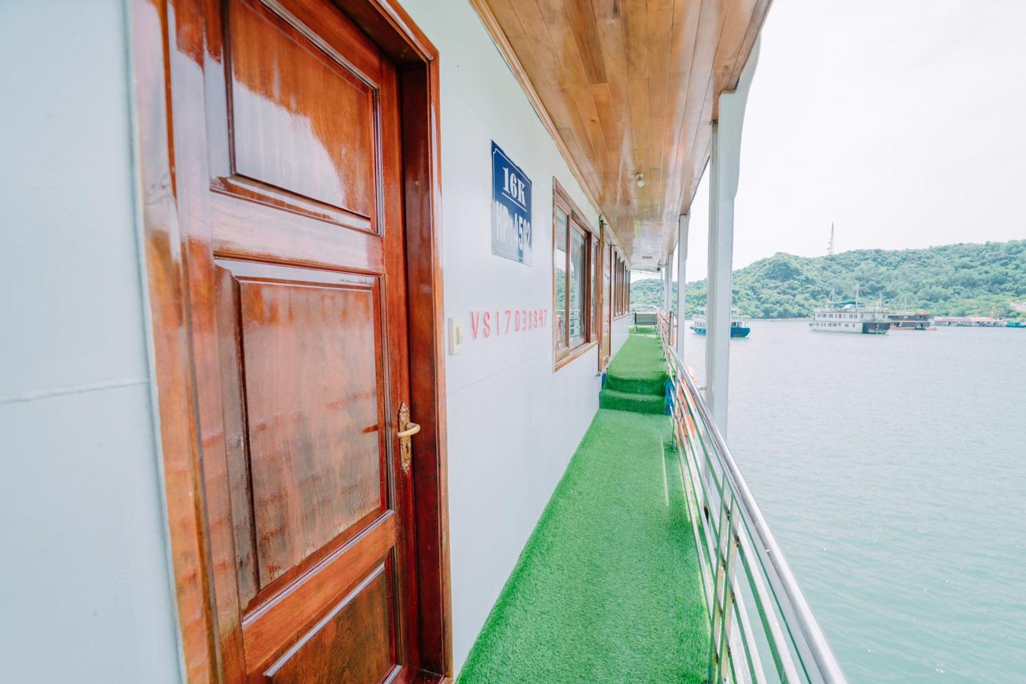 Venezia Boutique Cruises - Catba Island Hotel Chan Chau ภายนอก รูปภาพ