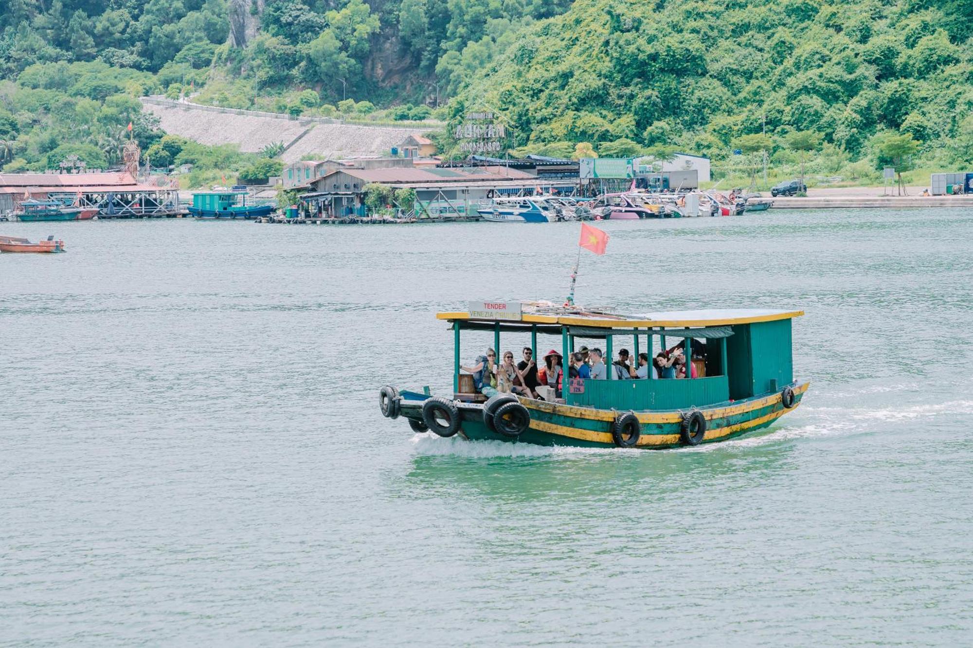 Venezia Boutique Cruises - Catba Island Hotel Chan Chau ภายนอก รูปภาพ